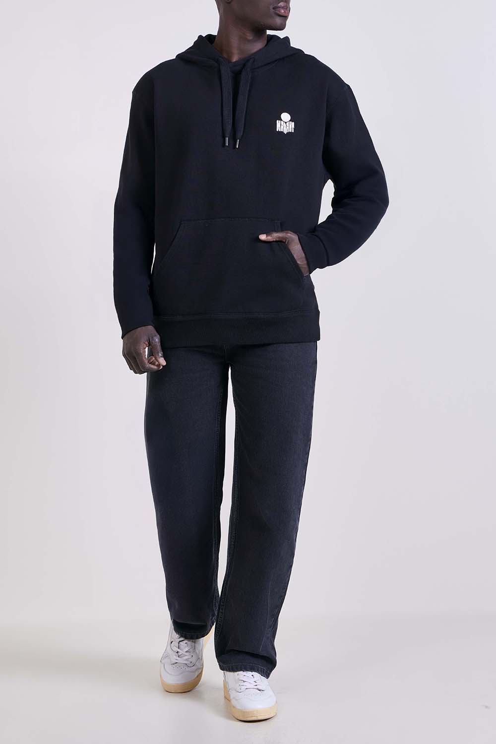 תמונת כל הלוק של קפוצ'ון